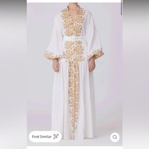 NWT - KEEPSAKE - MEADOW LONG SLEEVE MAXI DRESS Porcelain Floral
Size: XS (0-2)